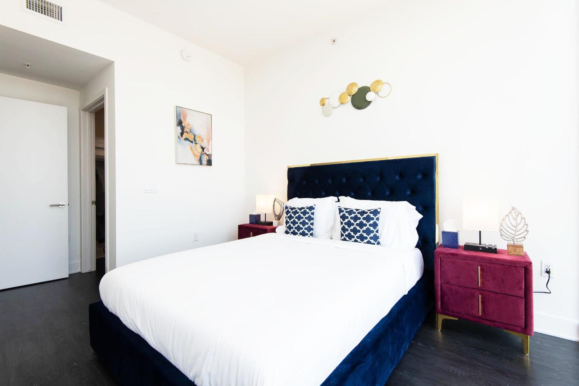 Sky-Rise Apartments Лос Анджелис Екстериор снимка