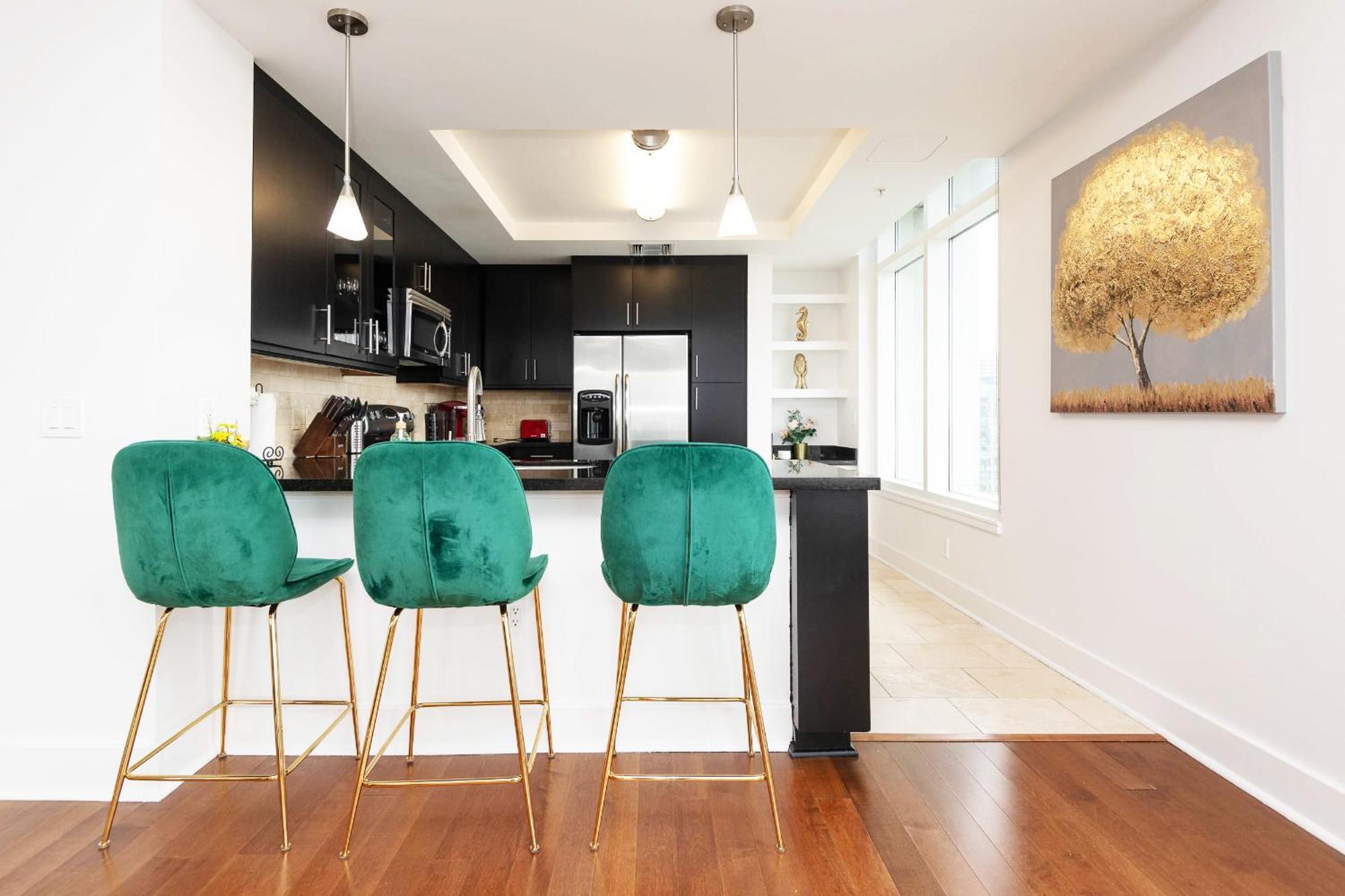 Sky-Rise Apartments Лос Анджелис Екстериор снимка