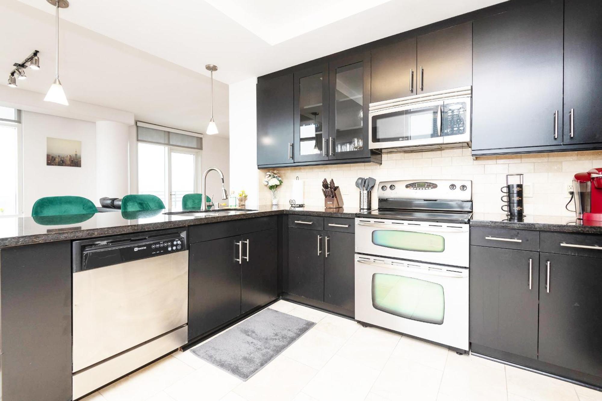 Sky-Rise Apartments Лос Анджелис Екстериор снимка