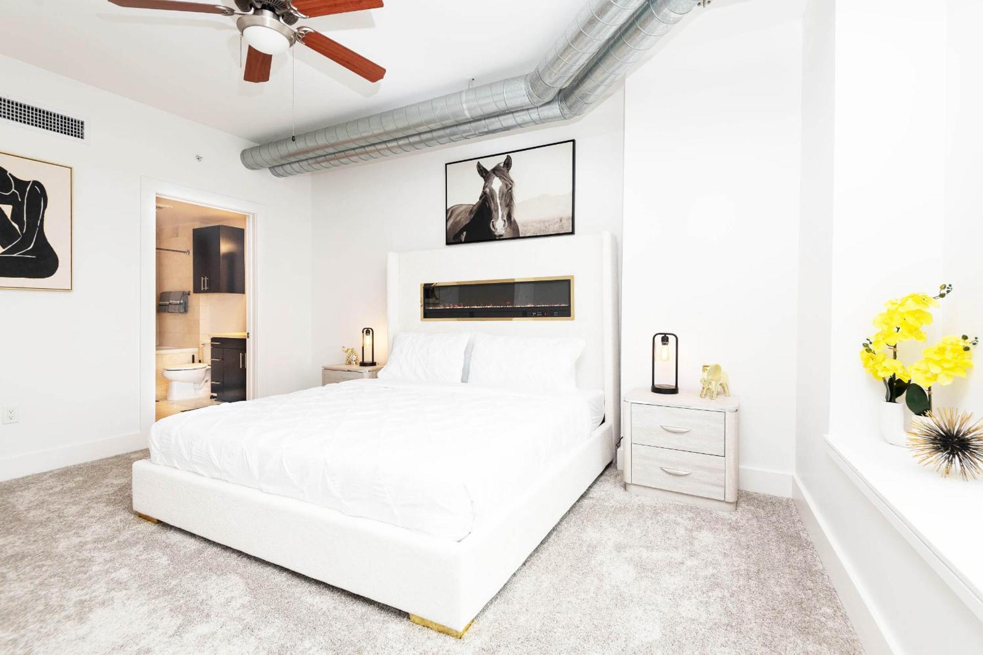 Sky-Rise Apartments Лос Анджелис Екстериор снимка